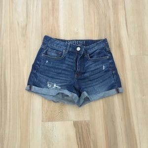 High waisted jean shorts